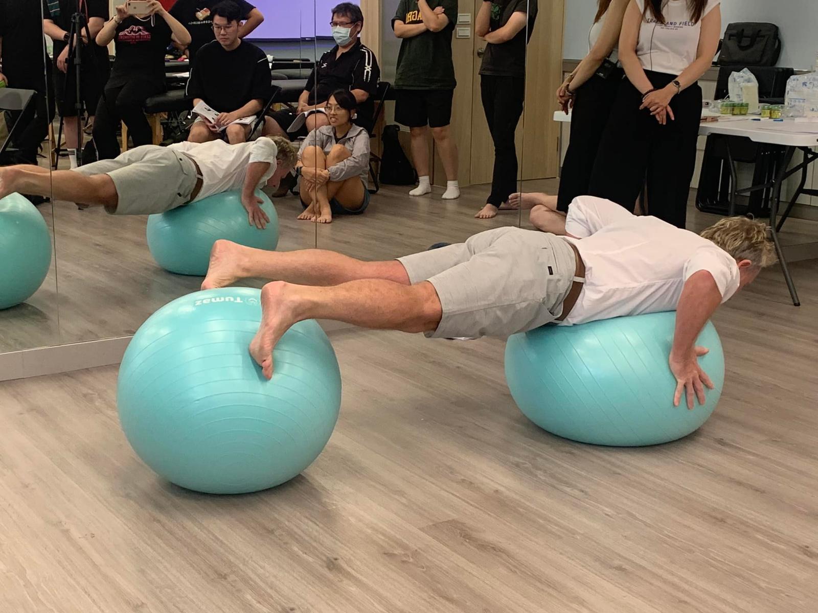 老師的核心真的是很驚人啊！！