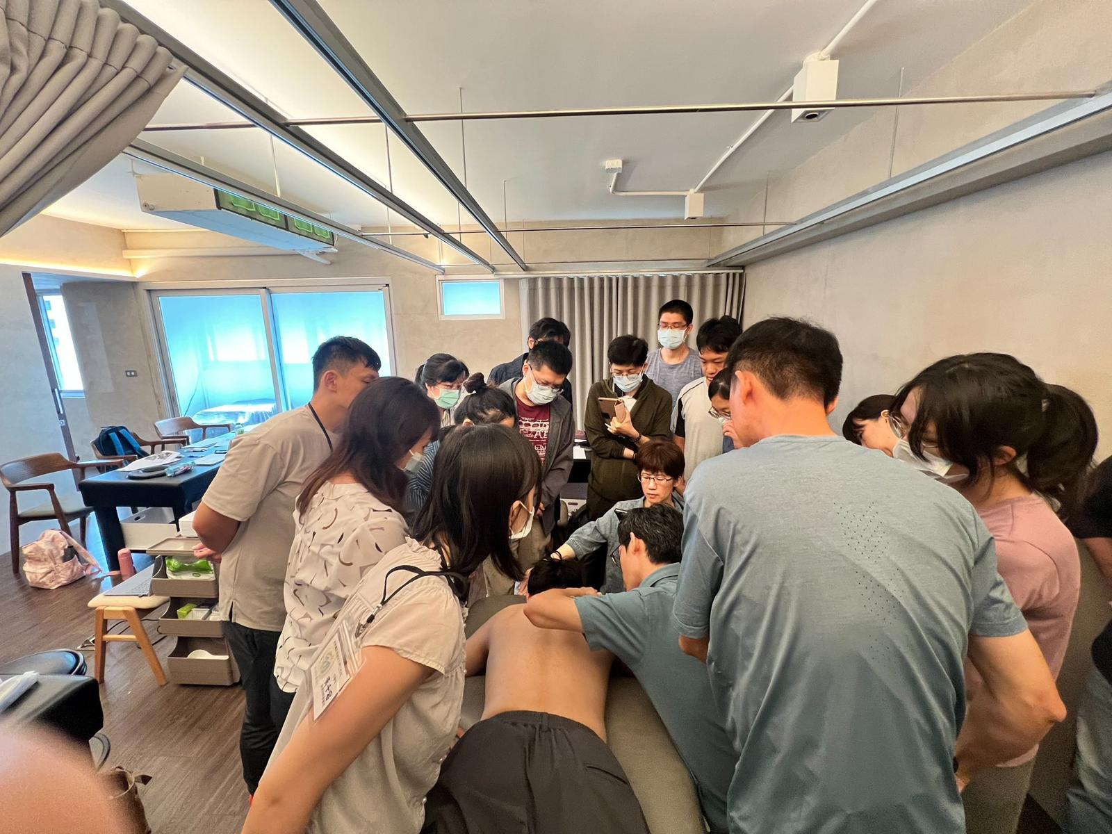 ［表面解剖觸診與徒手技巧入門工作坊-第一梯 ］