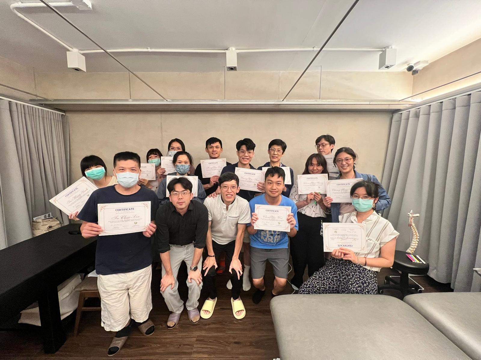 寫給當年的自己：關於觸診、徒手，與那一層層的解剖肌理