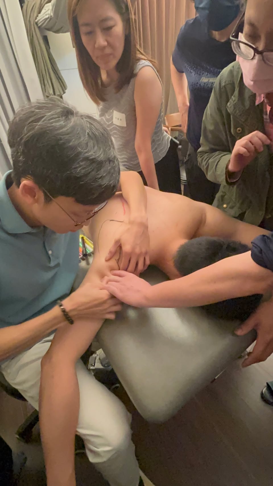 今天是母親節，也是第四屆表面解剖工作坊開課的日子。